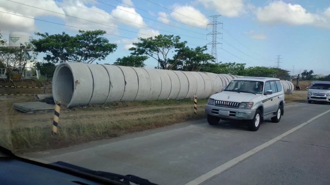 Concrete pipes with many connections
